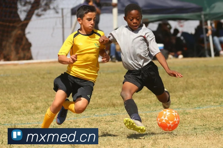 足球直播车成为标配，如何改变体育媒体传播格局？